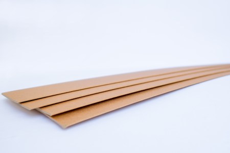 Thanh nẹp giấy - Thanh Nẹp Góc, Giấy Tổ Ong Honeycomb Paper Kovif  - Công Ty TNHH KOVIF